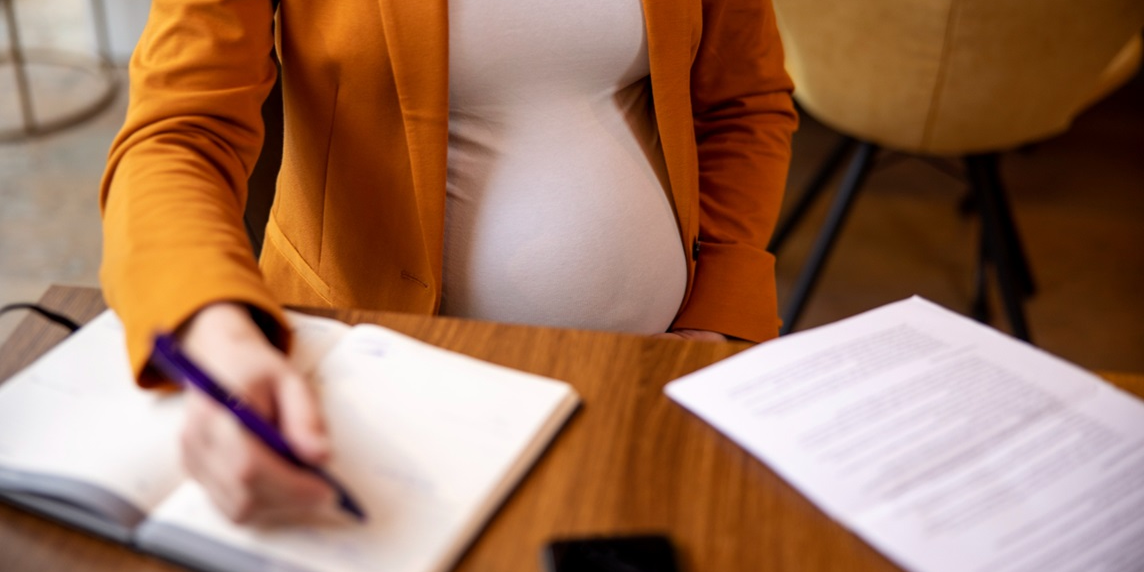 Programa AURORA divulga resultado do segundo ciclo para apoio a mães cientistas