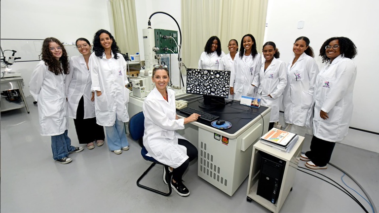 Futuras Cientistas abre 470 vagas para imersão científica em 2027